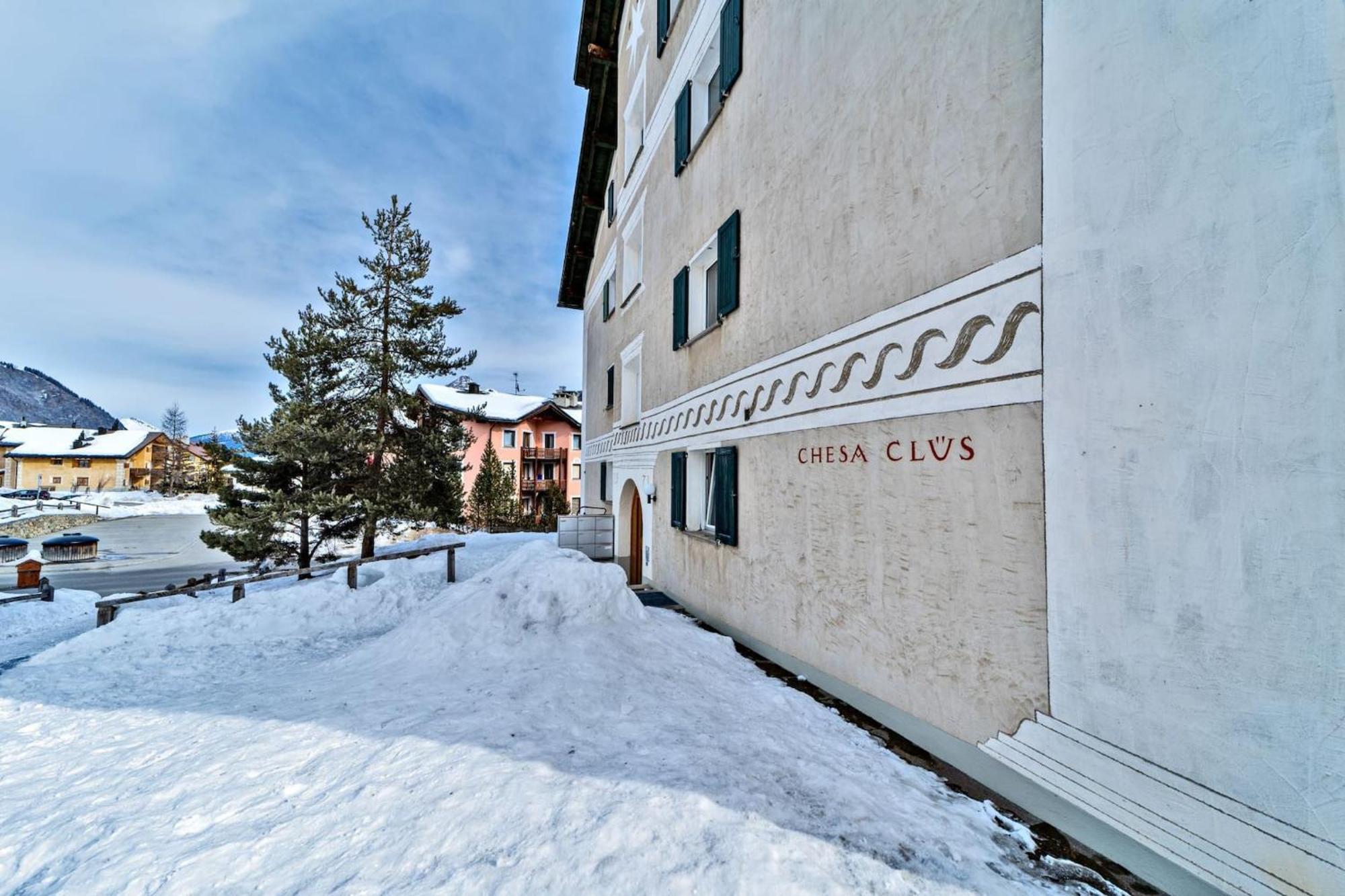 Ferienwohnung Chesa Clus - Zuoz Exterior foto